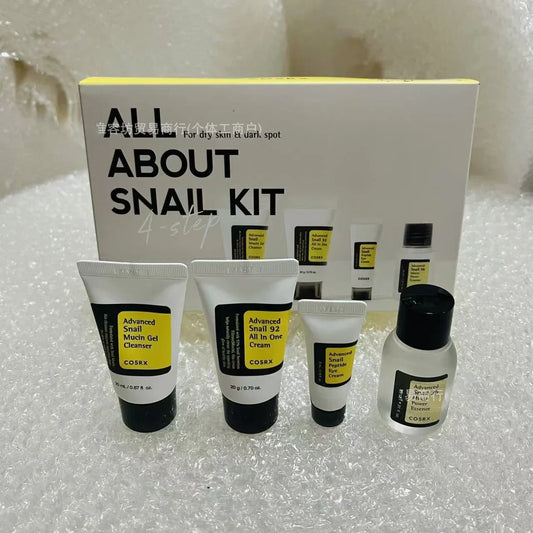 Snail Travel Skincare Set – 4-Piece Moisturizing & Brightening Kit for Dry Skin and Dark Spots